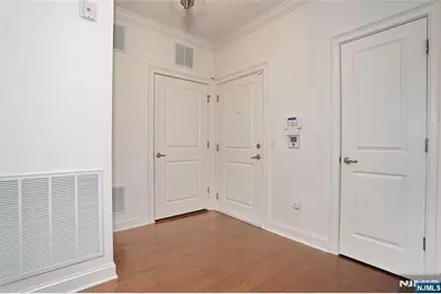 802 Four Seasons Lane, Montvale, NJ 07645 - Photo 7