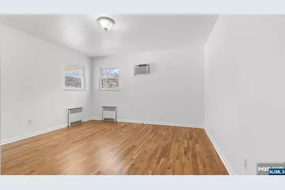 767 Clark Avenue 1 #1, Ridgefield, NJ 07657 - Photo 13