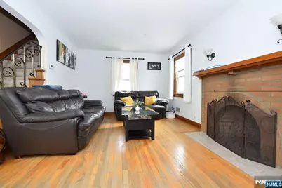 65 Avenue C, Lodi, NJ 07644 - Photo 5