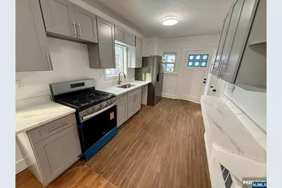 131 W Ramapo Avenue, Mahwah, NJ 07430 - Photo 1