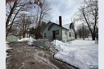 131 W Ramapo Avenue, Mahwah, NJ 07430 - Photo 25