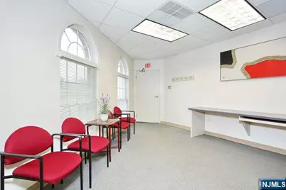 271 W Route 46 E101 #E101, Fairfield, NJ 07004 - Photo 9