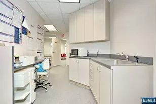 271 W Route 46 E101, Fairfield, NJ 07004 - Photo 19