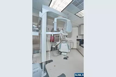 271 W Route 46 E101 #E101, Fairfield, NJ 07004 - Photo 23