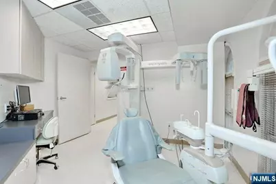 271 W Route 46 E101 #E101, Fairfield, NJ 07004 - Photo 15