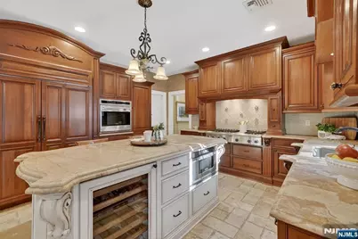 505 Ivy Lane, Wyckoff Township, NJ 07481 - Photo 15