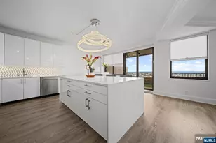 7002 Blvd E Ph 43A, Guttenberg, NJ 07093 - Photo 11