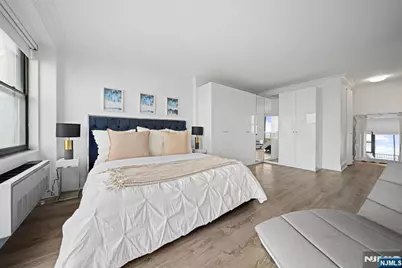 7002 Boulevard E Ph 43A #PH 43A, Guttenberg, NJ 07093 - Photo 23