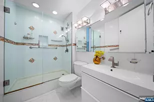 7002 Blvd E Ph 43A, Guttenberg, NJ 07093 - Photo 25