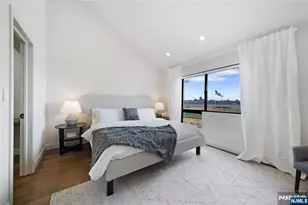 1110 River Road 102, Edgewater, NJ 07020 - Photo 9