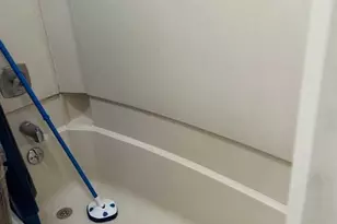 372 Queen Anne Road 370, Teaneck Township, NJ 07666 - Photo 9