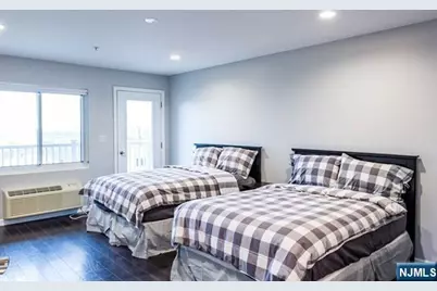411 E Brinkerhoff Avenue 112 #112, Palisades Park, NJ 07650 - Photo 9