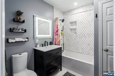 75 Pine Street, Hackensack, NJ 07601 - Photo 15