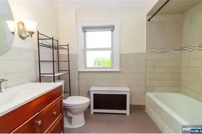 29 13th Avenue, Elmwood Park, NJ 07407 - Photo 13