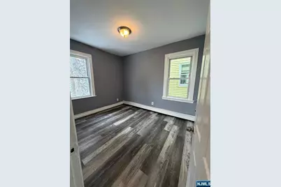 23 9th Avenue, East Orange, NJ 07018 - Photo 3