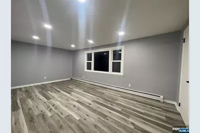 624 Devon Street 2nd Fl #2nd fl, Kearny, NJ 07032 - Photo 9