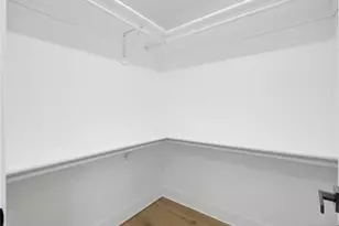 138-140 Weigands Ln 1, Secaucus, NJ 07094 - Photo 19