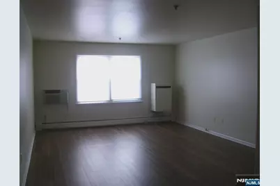 690 River Road H #H, New Milford, NJ 07646 - Photo 5