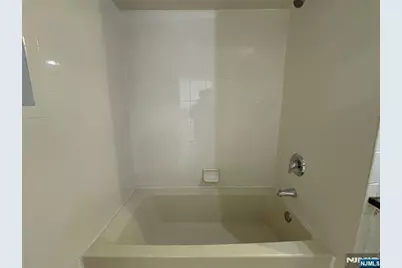 116 Chariot Court 116 #116, Piscataway Township, NJ 08854 - Photo 11