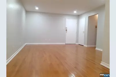 116 71st Street 12 #12, Guttenberg, NJ 07093 - Photo 5