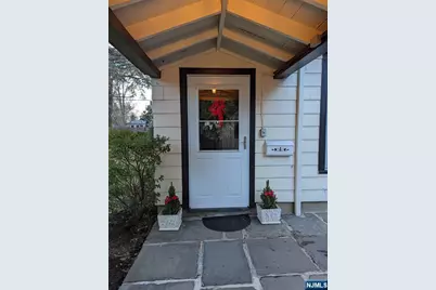 82 Winsor, Glen Ridge, NJ 07028 - Photo 1