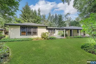 82 Winsor, Glen Ridge, NJ 07028 - Photo 5