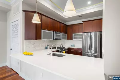 78 Wayne Street 303 #303, Jersey City, NJ 07302 - Photo 7