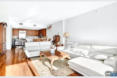 8100 River Road 801 #801, North Bergen, NJ 07047 - Photo 15