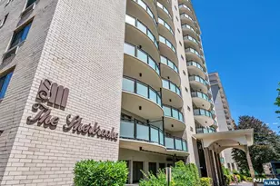 125 Prospect Ave 16C, Hackensack, NJ 07601 - Photo 3