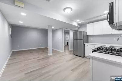 184 High Street G #G, Hackensack, NJ 07601 - Photo 3