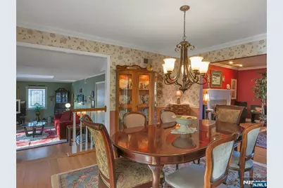 719 Neill Court, Oradell, NJ 07649 - Photo 9