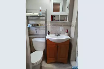 190 Martha Avenue, Elmwood Park, NJ 07407 - Photo 29