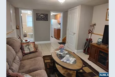 190 Martha Avenue, Elmwood Park, NJ 07407 - Photo 15