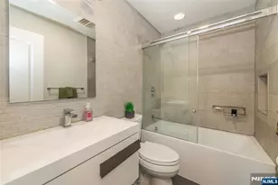 36 Yellow Brick Rd, Wayne, NJ 07470 - Photo 29