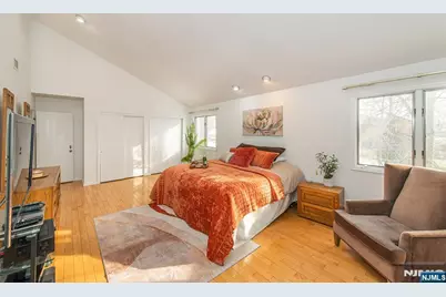 36 Yellow Brick Road, Wayne, NJ 07470 - Photo 19