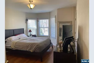 573 Lafayette Avenue 1 #1, Hawthorne, NJ 07506 - Photo 7