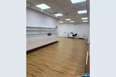 2033 Lemoine Avenue 201 #201, Fort Lee, NJ 07024 - Photo 7