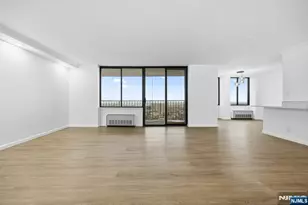 300 Winston Dr 2502, Cliffside Park, NJ 07010 - Photo 3