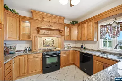 112 Hill Street, Wood Ridge, NJ 07075 - Photo 13