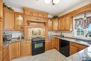 112 Hill St, Wood Ridge, NJ 07075 - Photo 13