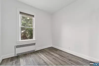 105 Van Riper Avenue 1 #1, Clifton, NJ 07011 - Photo 3