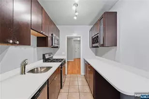 2520 John F Kennedy 2C, Jersey City, NJ 07304 - Photo 7