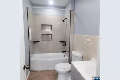 62 Shadyside Avenue 1 #1, Dumont, NJ 07628 - Photo 15