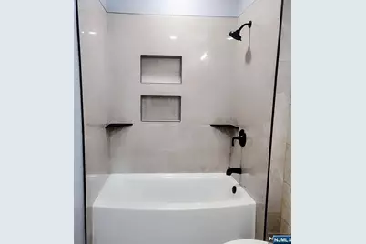 62 Shadyside Avenue 1 #1, Dumont, NJ 07628 - Photo 17