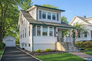 31 Gray St, West Caldwell, NJ 07006 - Photo 1