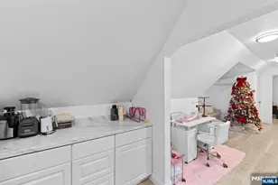 56 Yereance Ave, Clifton, NJ 07011 - Photo 3