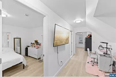 56 Yereance Avenue, Clifton, NJ 07011 - Photo 13