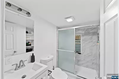 56 Yereance Avenue, Clifton, NJ 07011 - Photo 5