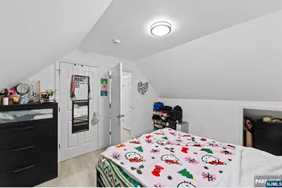 56 Yereance Avenue, Clifton, NJ 07011 - Photo 17