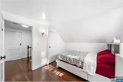 124 Hazley Avenue, Rochelle Park Township, NJ 07662 - Photo 17